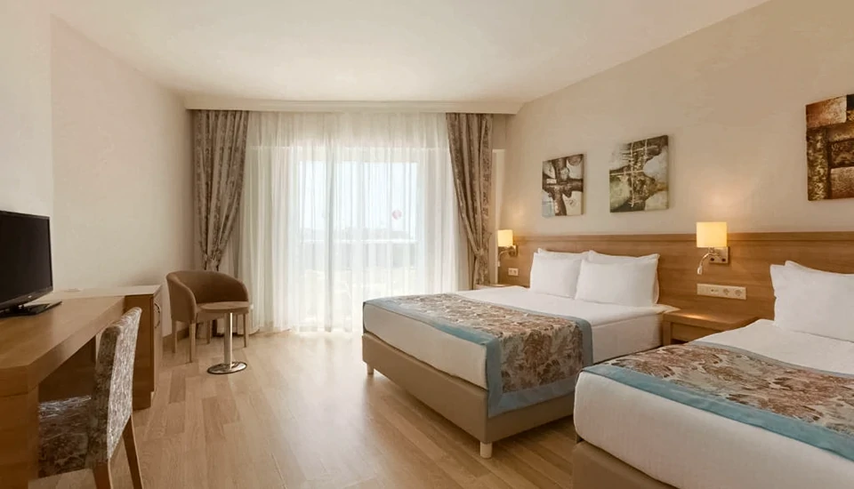 هتل رامادا ریزورت لارا آنتالیا